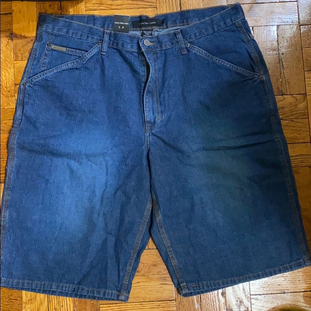 NWT Calvin Klein Jeans Mens denim shorts size: 38